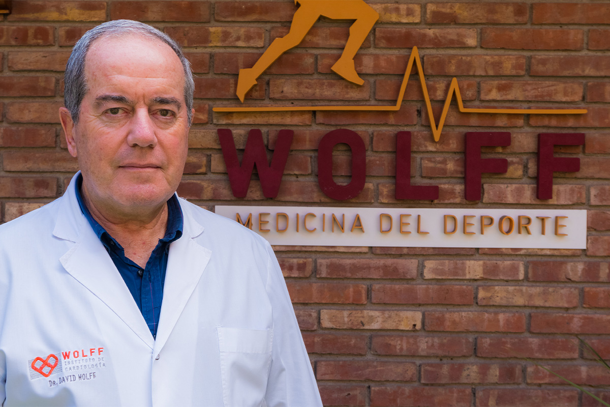 Dr. WOLFF, David